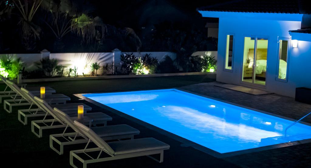 Villa Noah Palm Beach Exteriér fotografie